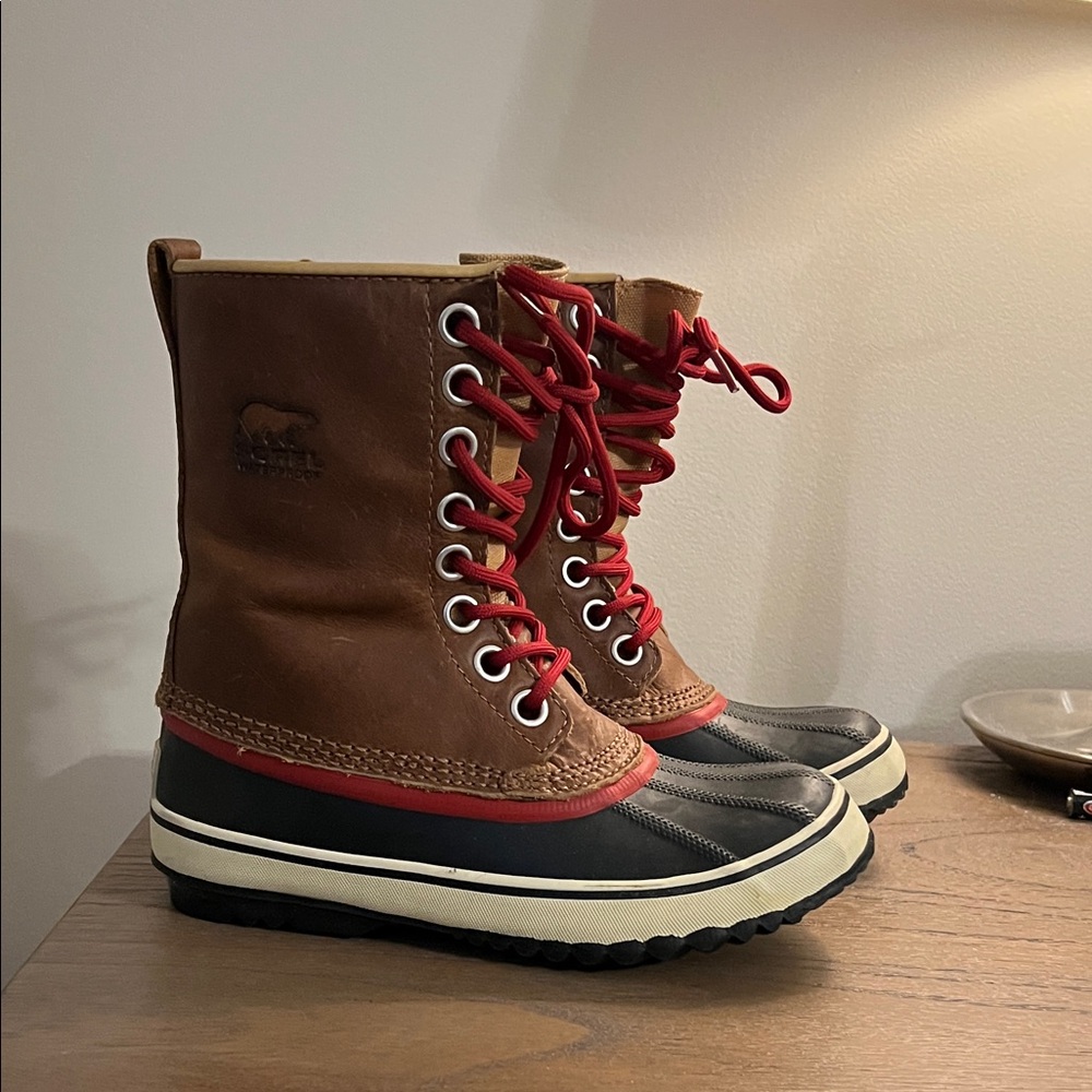 Women’s Brown and Navy Sorel x J Crew Boots size 5